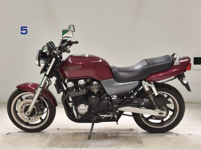 Honda CB750SF — фото 2