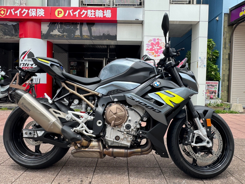 BMW S1000R