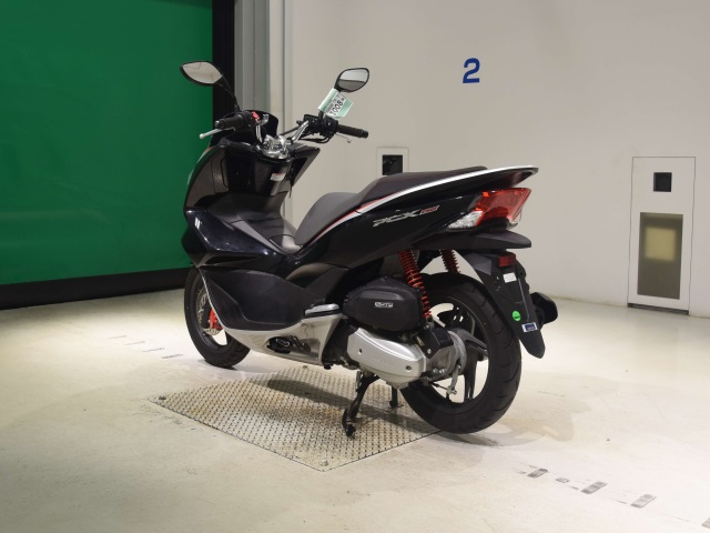 Honda PCX150 — фото 6