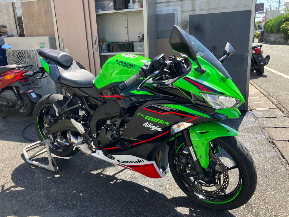 Kawasaki NINJAZX-25R KRT ED