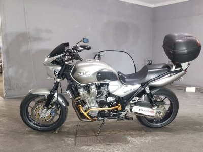 Yamaha XJR1300 — фото 2