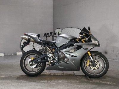 Triumph DAYTONA 675