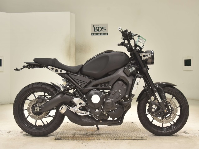 Yamaha XSR900