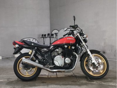 Kawasaki ZEFAR 1100