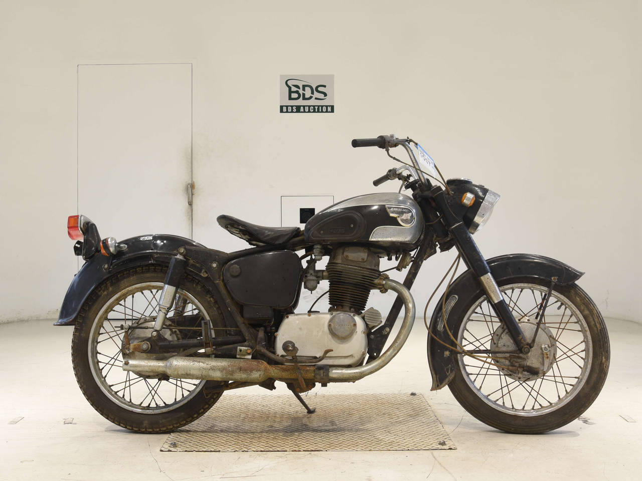 Kawasaki MEGURO250SG
