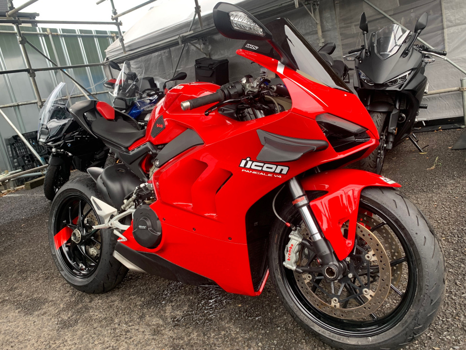 Ducati PANIGALE V4 — фото 2