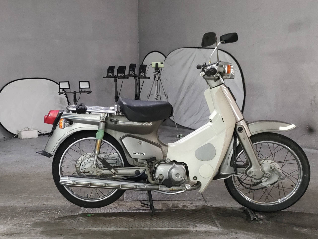 Honda SUPER CUB90