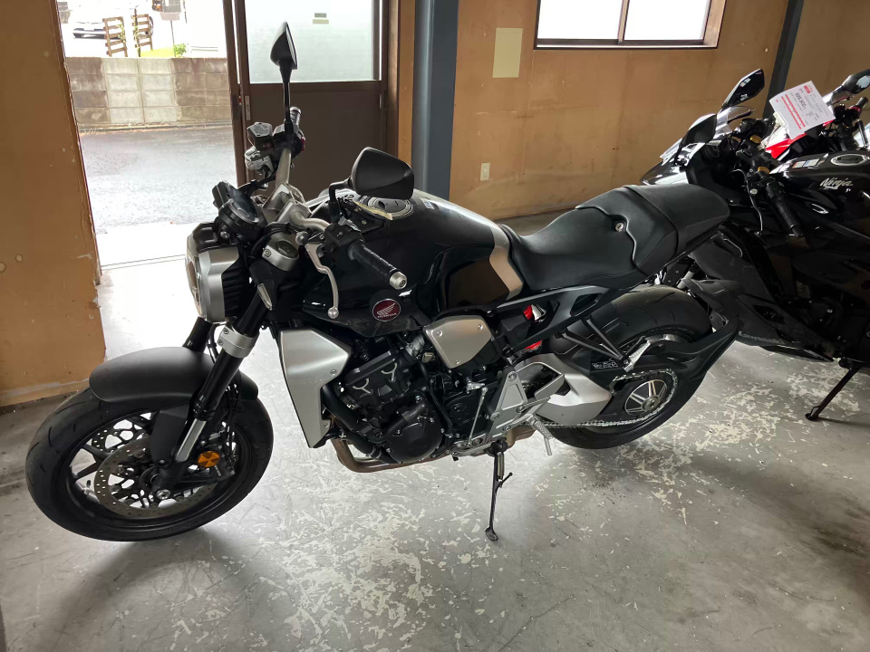 Honda CB1000R — фото 3