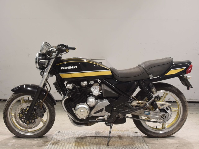 Kawasaki ZEPHYR400 — фото 2