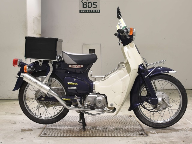 Honda C90