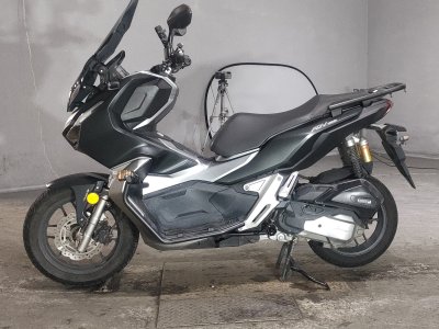Honda ADV 150 — фото 2