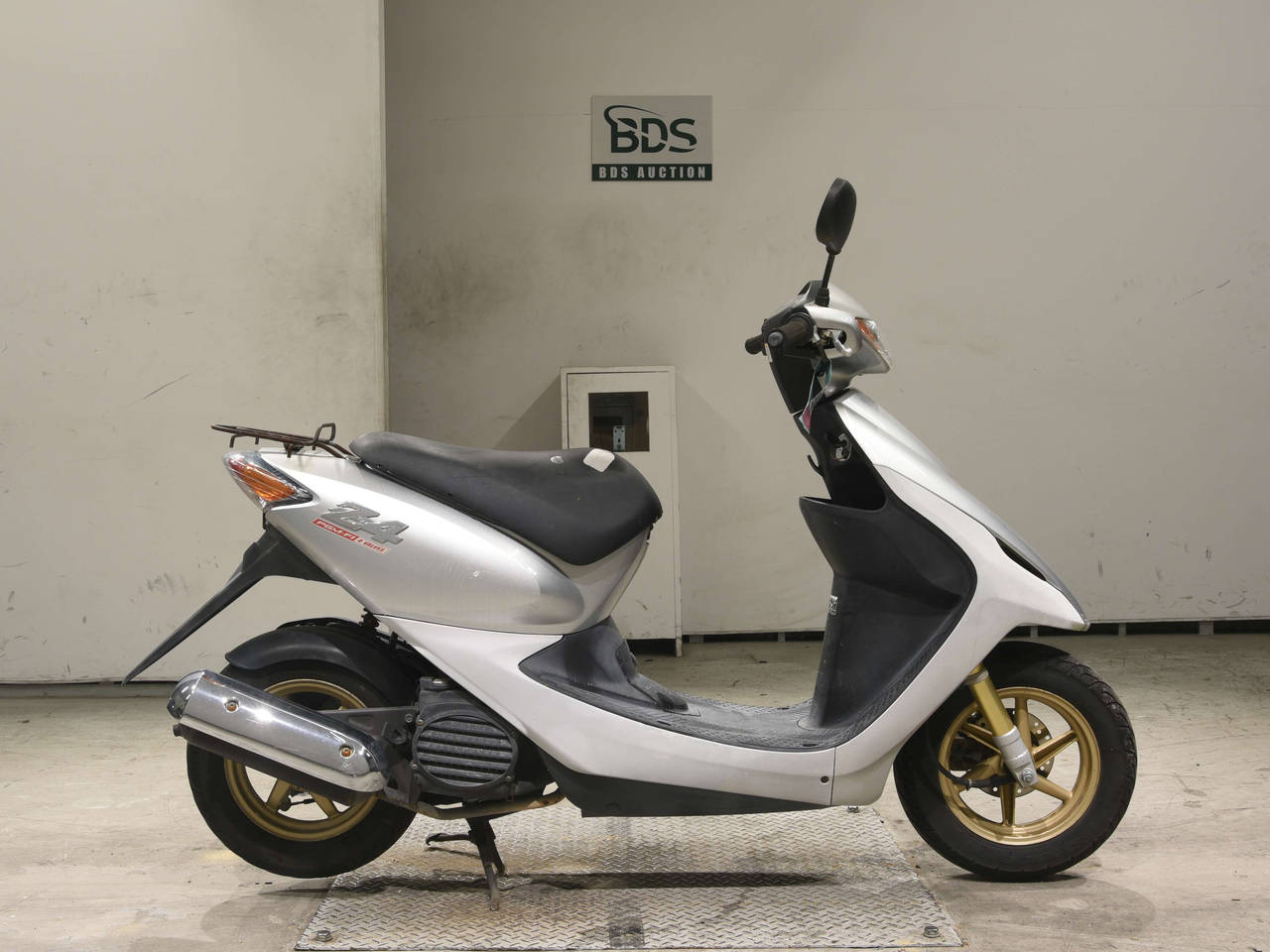 Honda DIO Z4