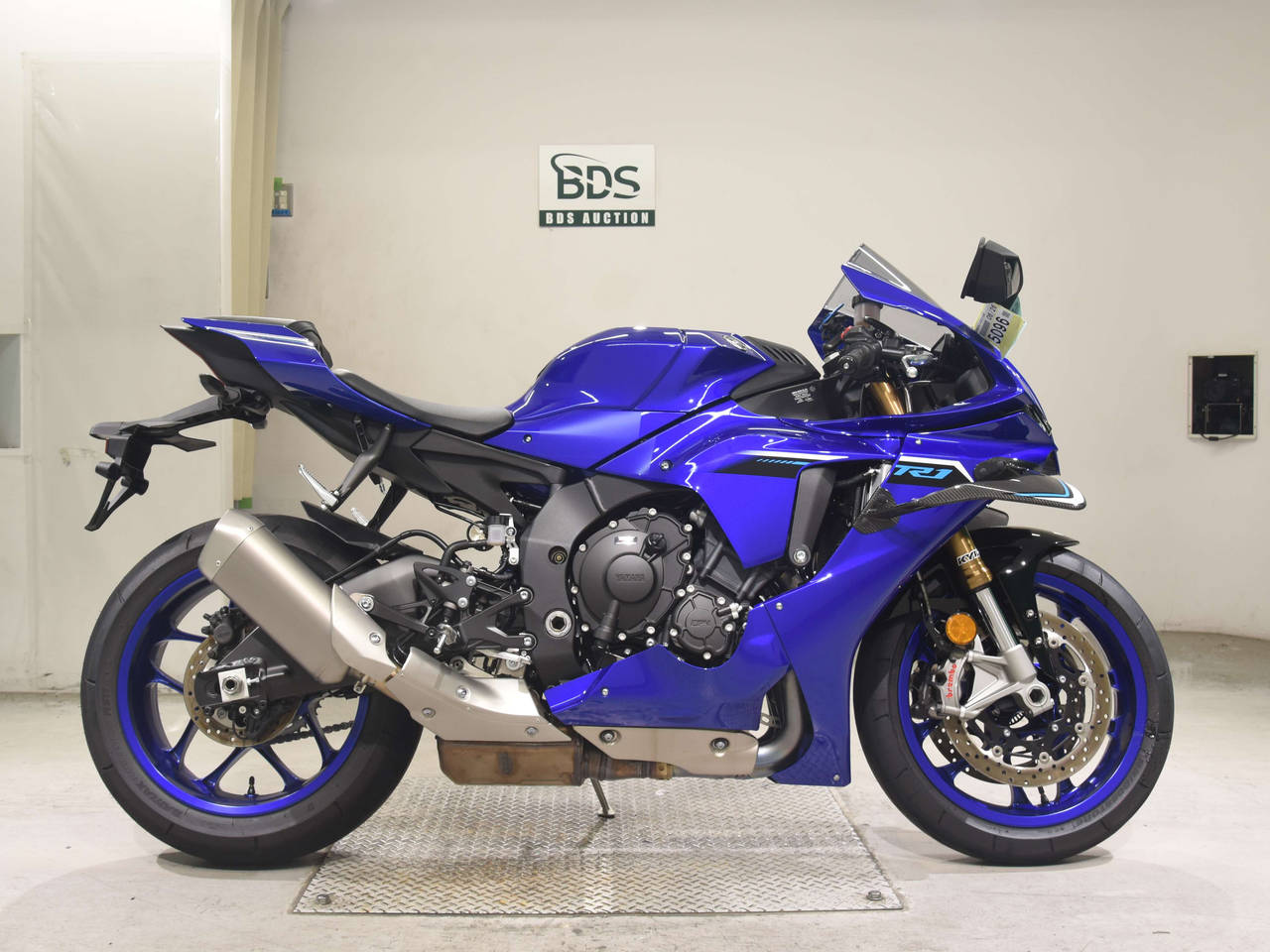 5096] Yamaha YZF-R1 - RN65J-002109
