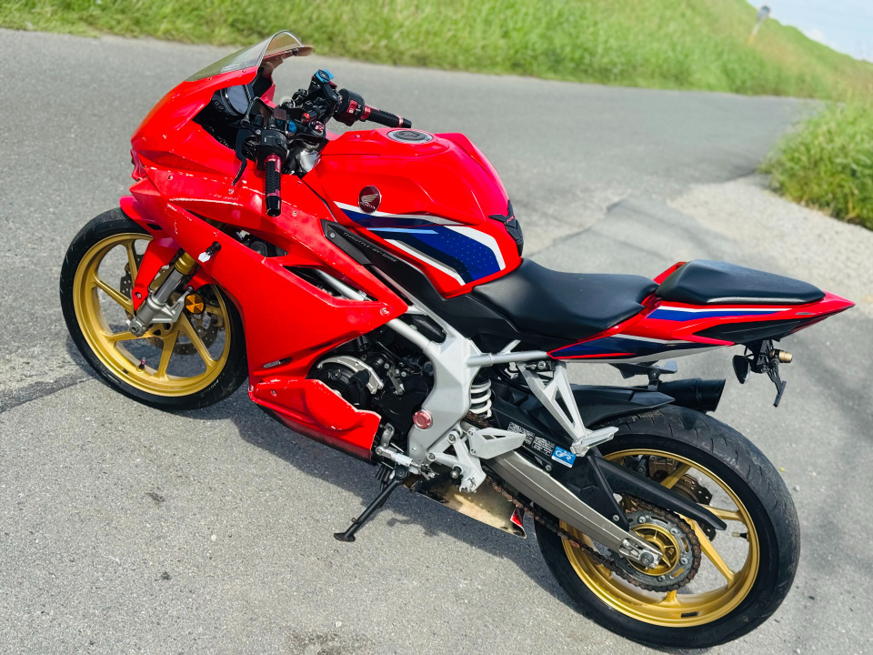 Honda CB250R — фото 16