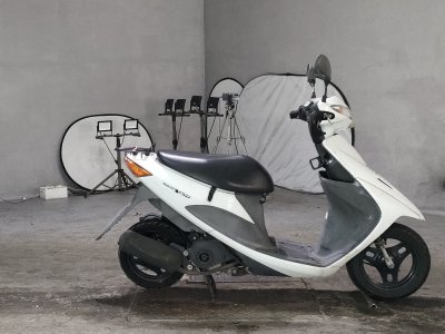 Suzuki ADDRESS V50
