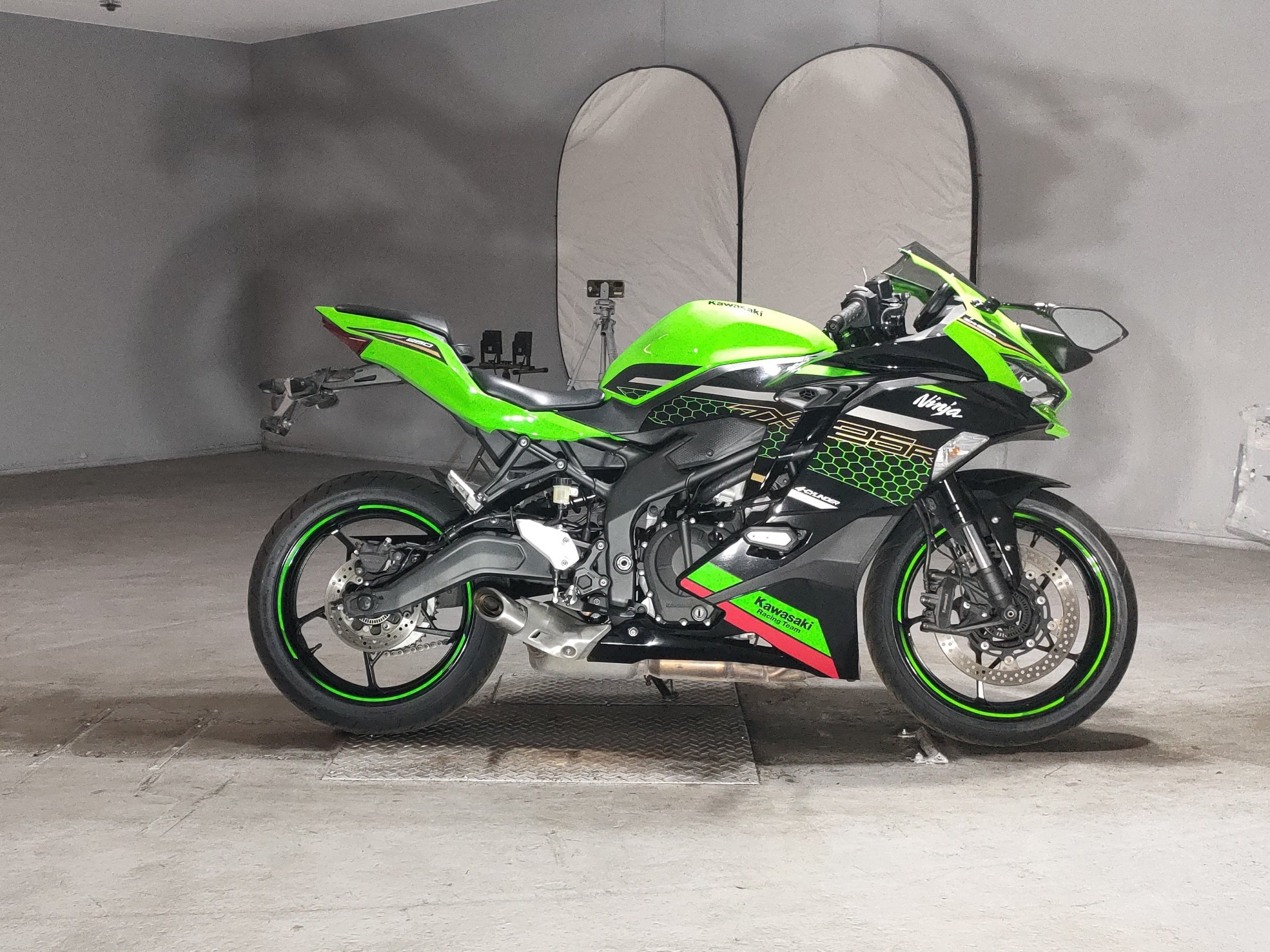 Kawasaki NINJA ZX-25R