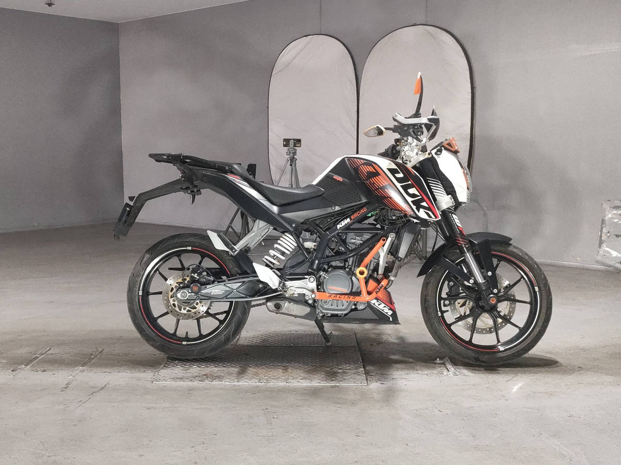 KTM 200 DUKE, zdjęcie 1