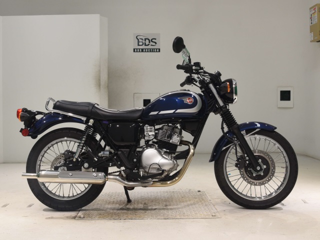 Kawasaki W230