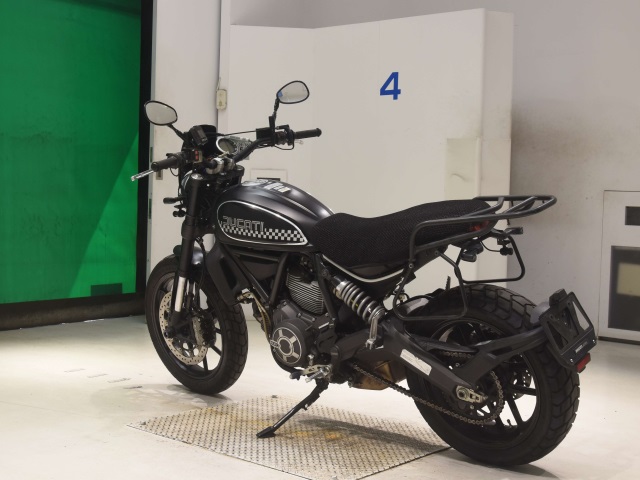 Ducati SCRAMBLER 803 FULLTHROTTLE — фото 6