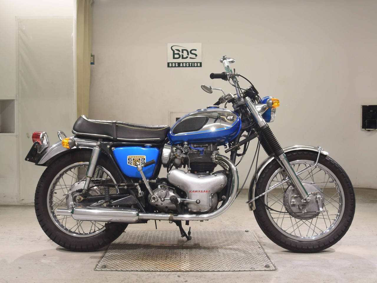 Kawasaki W1S