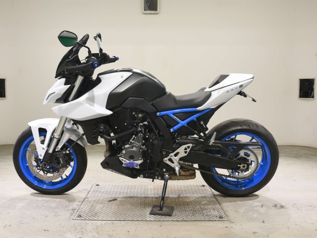 Suzuki GSX-8S — фото 2