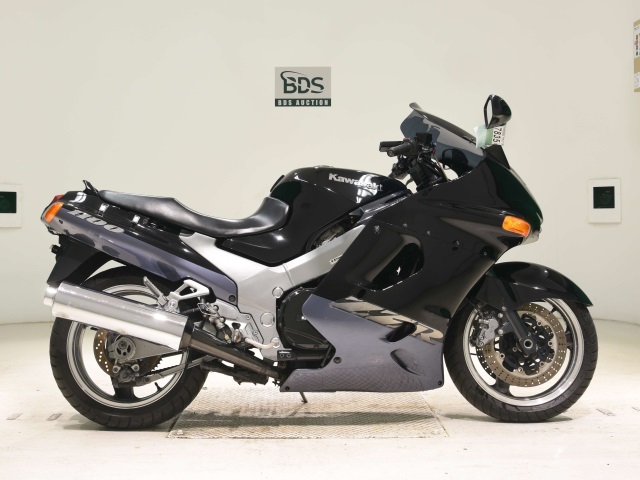 Kawasaki ZZR1100