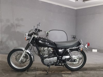 Yamaha SR400 — фото 2