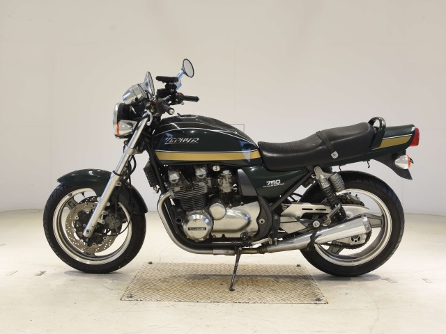 Kawasaki ZEPHYR750 — фото 2