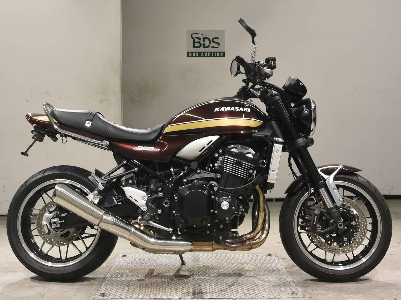 Kawasaki Z900RS