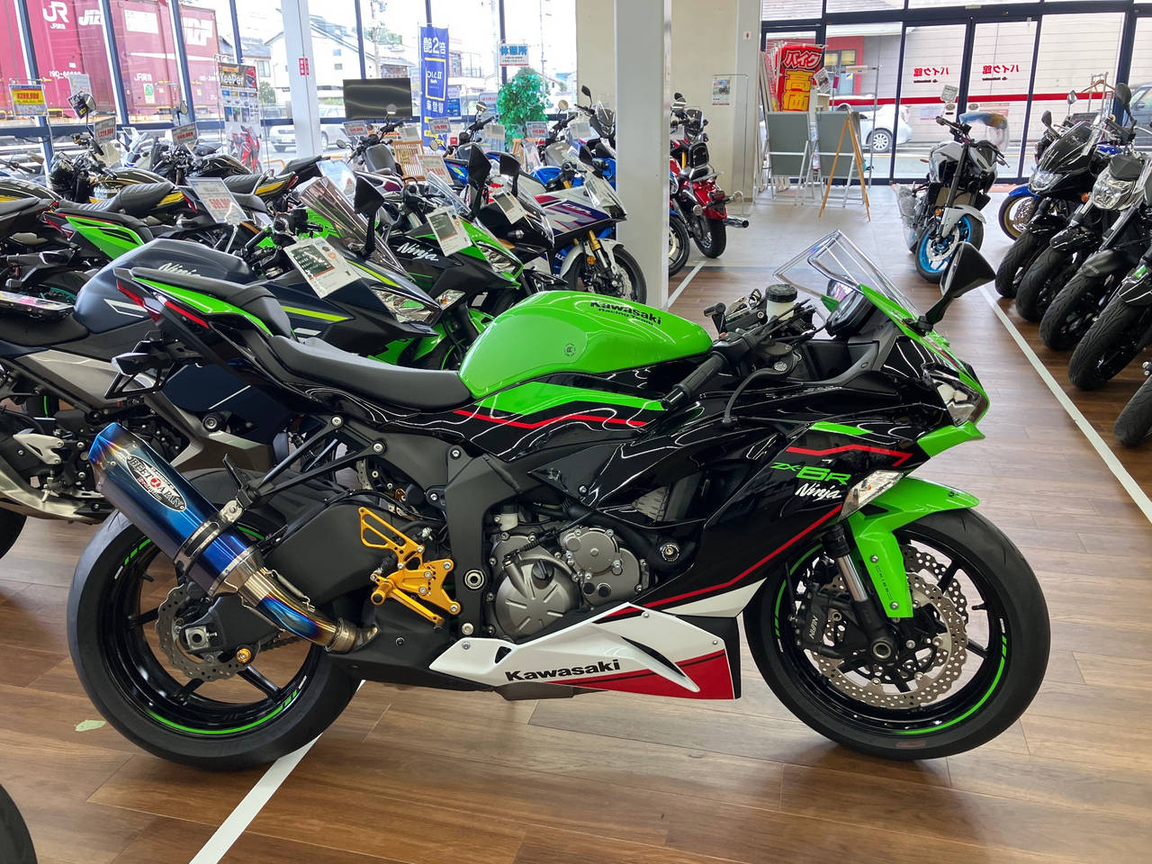 Kawasaki NINJA ZX-6R