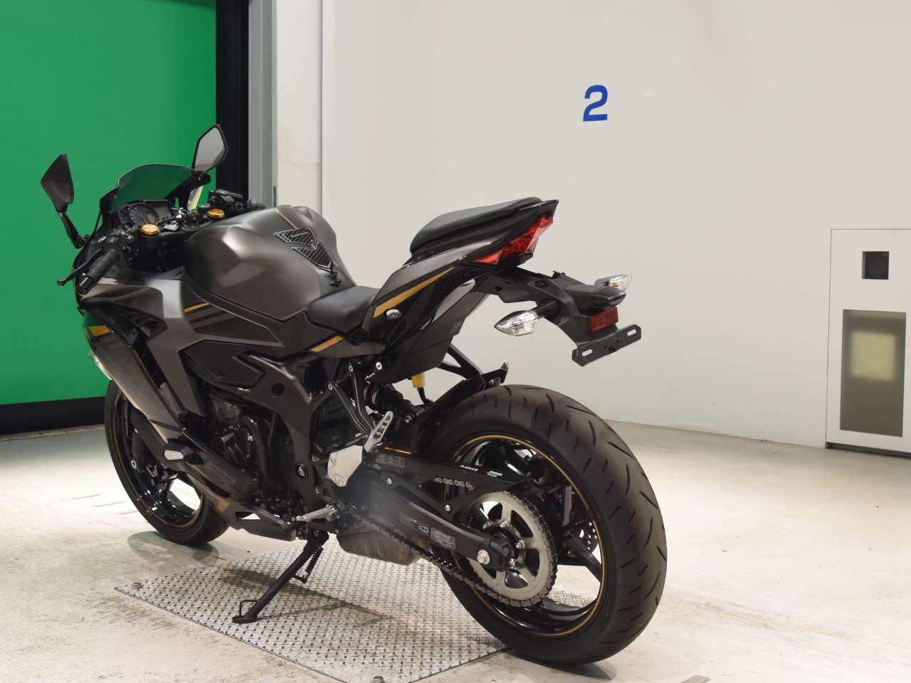 0033] Kawasaki NINJA ZX-25R - ZX250E-A16767