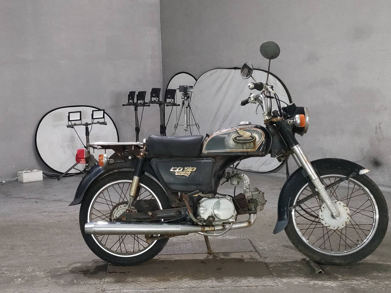 Honda BENNIE CD90