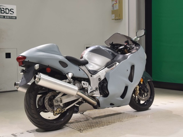 Suzuki GSX1300R HAYABUSA — фото 5