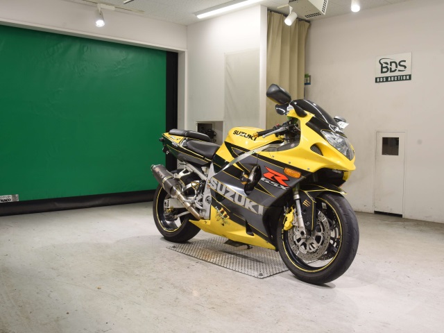 Suzuki GSX-R750 — фото 3