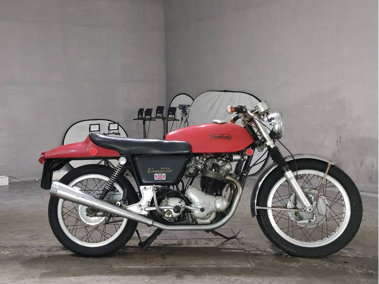Norton COMMANDO