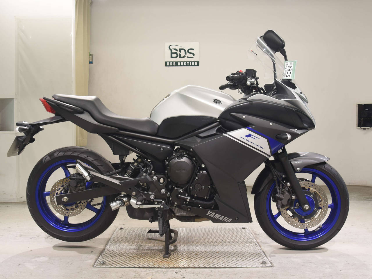 Yamaha XJ600