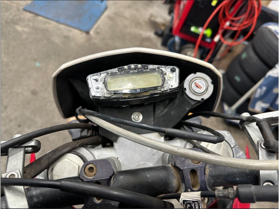 Husqvarna WRE125 — фото 3
