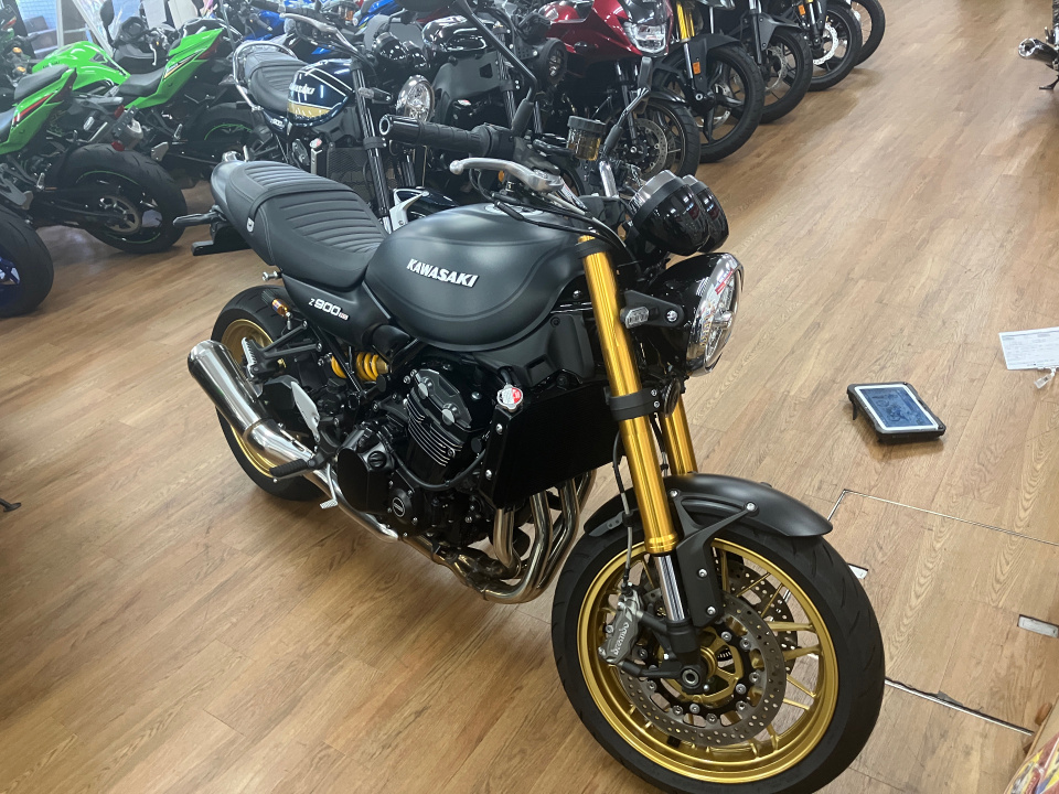 Kawasaki Z900RS SE — фото 4