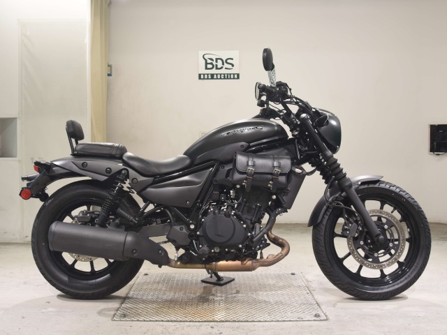 Kawasaki ELIMINATOR400-3SE