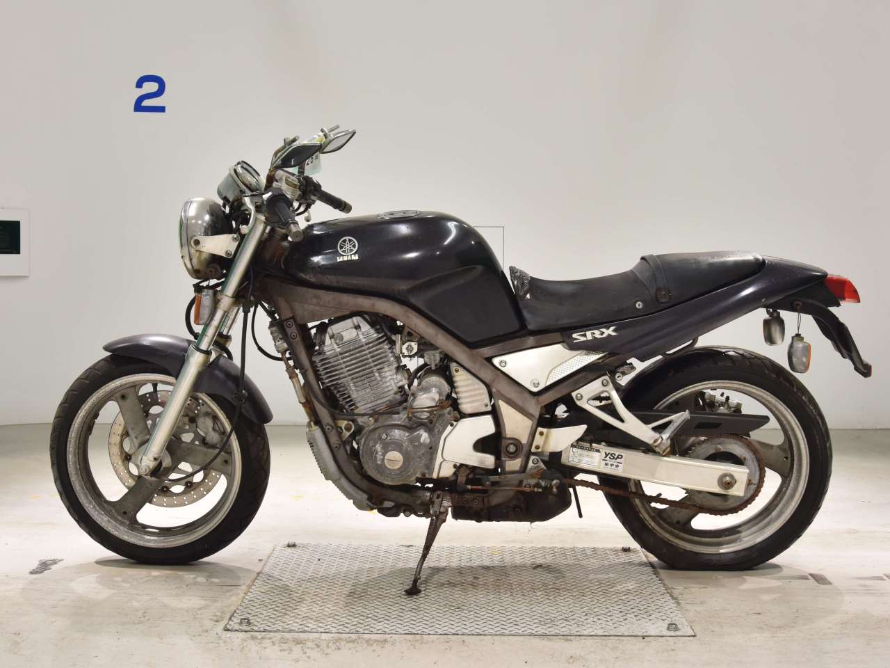 2626] Yamaha SRX400 - 3VN-064225