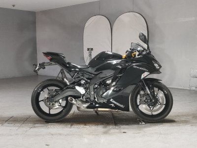 4149] Kawasaki NINJA ZX-25R - ZX250E-A14615