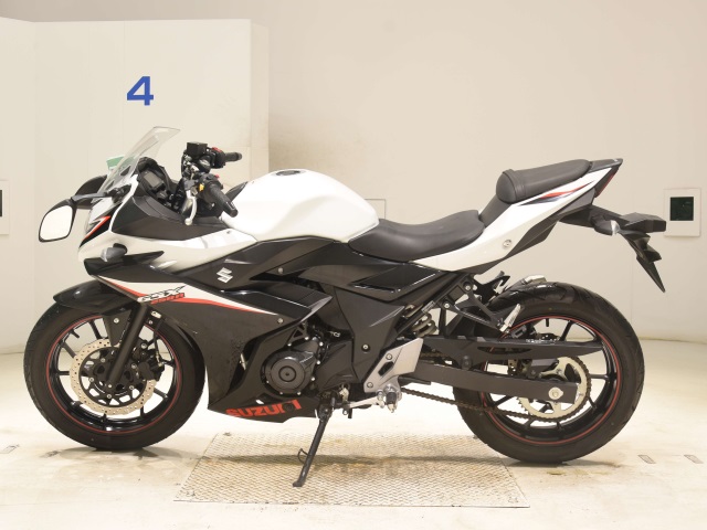 Suzuki GSX250R — фото 2