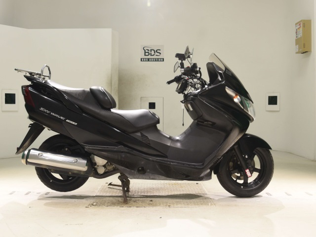 Suzuki SKYWAVE 400S