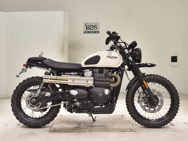 Triumph STREET SCRAMBLER