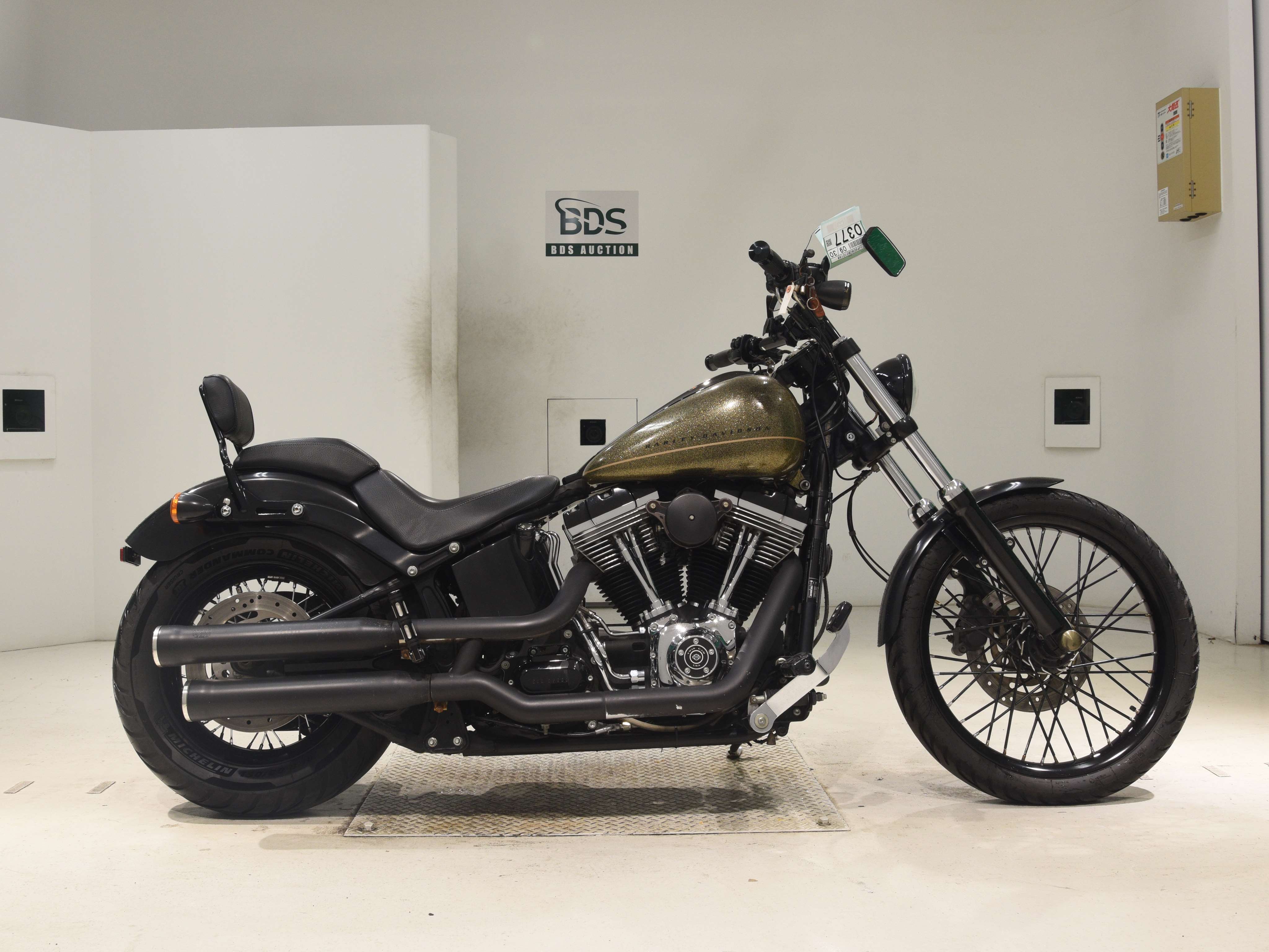 HD BLACKLINE FXS1580