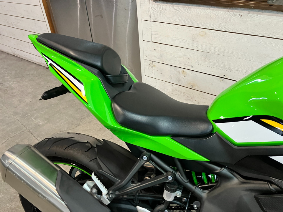 Kawasaki NINJA ZX-4RR — фото 4