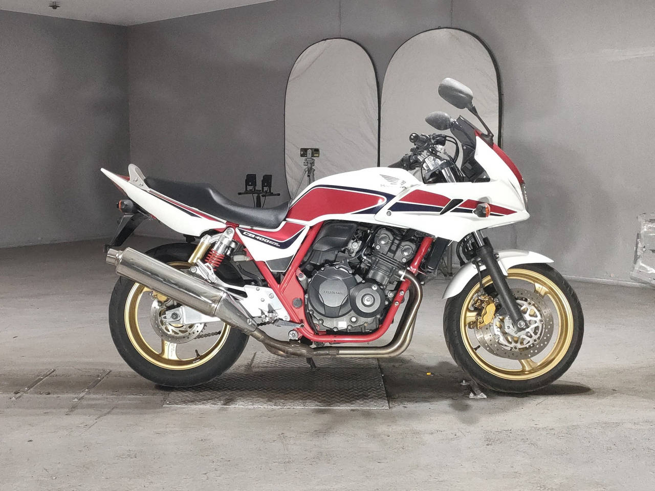 Honda CB400SF BOLDOR, zdjęcie 1