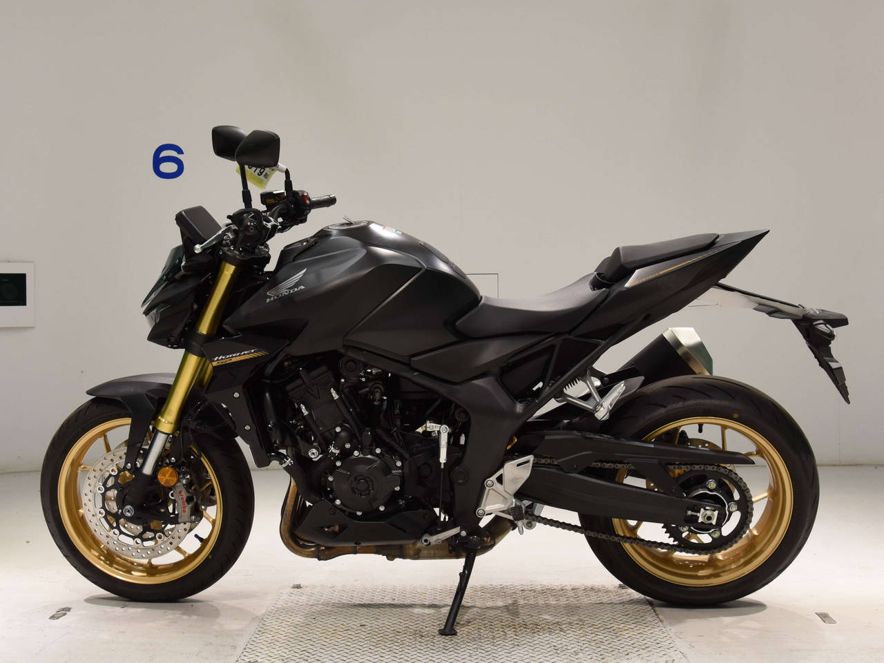 0319] Honda CB1000 HORNET SP - SC86-1000214