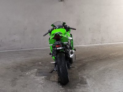 Kawasaki NINJA ZX-25R — фото 4