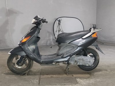 Yamaha GRAND AXIS 100 — фото 2